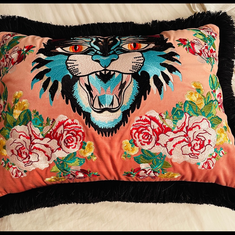 Angry Cat velvet embroidered accent cushion